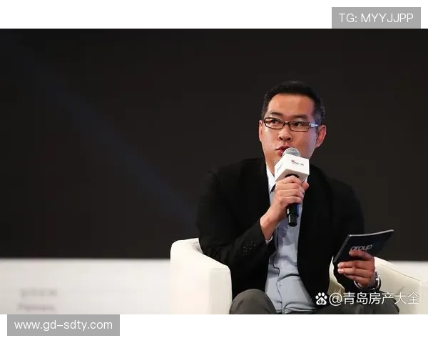 从草根到巨头：一位企业家如何打破困境创造商业帝国